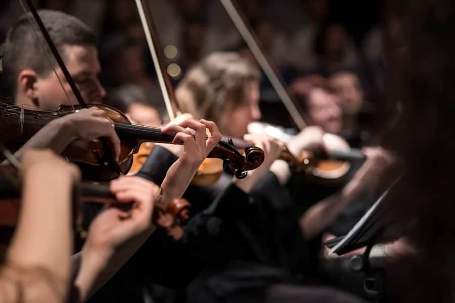 Symphony Orchestra club — music
